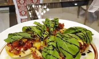 Imagem 2: Excelente Cafeteria