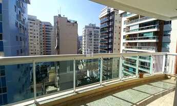 Imagem 4: Apartamento com 3 quartos e 2 suítes, sala ampla com varanda e vaga para 2 carros fixas