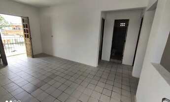 Imagem 3: 2 casas para venda. Térreo e 1° andar