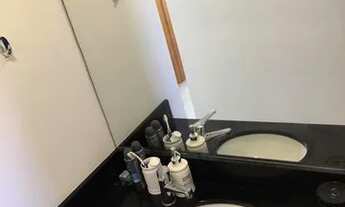 Imagem 4: Apartamento com 34 m² com 1 quarto e vaga próx. ao Angeloni em Água Verde - Curitiba - PR