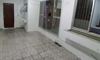 Imagem 6: Kit net próximo a praça Celso ramos