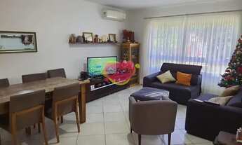 Imagem 2: Casa térrea semi mobilhada com 3 dormitórios sendo 1 suíte, Campeche, Florianópolis - SC