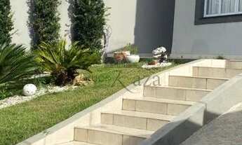 Imagem 1: Casa Sobrado - Jacareí - Villa Branca - 3 Dormitórios - 150m² - Aceita Permuta