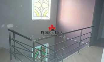 Imagem 4: Sobrado frontal próximo metrô Patriarca