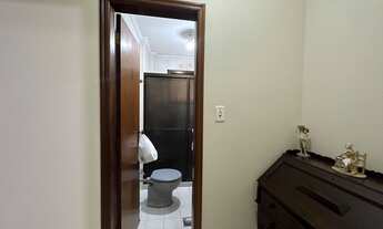 Imagem 5: Apartamento na quadra da praia com 2 quartos + Dependência em Gonzaga - Santos - São Paulo