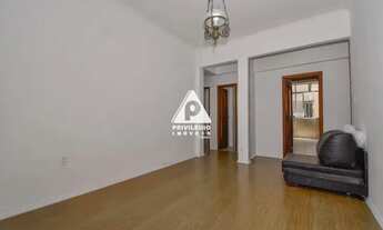 Imagem 4: Apartamento a venda no Flamengo - 3 quartos com dependência completa e vaga na escrutura