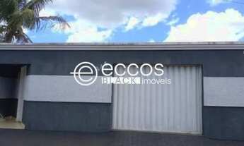 Imagem 2: Casa à venda, 3 quartos, 1 suíte, 2 vagas, Jardim Canaã - Uberlândia/MG