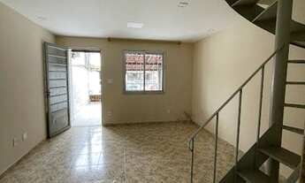 Imagem 6: Casa com 02 quartos e vaga de garagem no Cond. Beija Flor - Galo branco / São Gonçalo - RJ