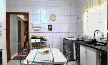 Imagem 4: SOBRADO no bairro Jardim Utinga com 140m². 3 dormitórios e 4 vagas. Confira