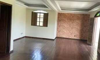 Imagem 5: Casa 03 quartos, 03banheiros e 01 suíte, próximo a comércios e várias linhas de ônibus