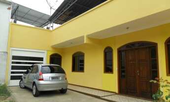 Imagem 2: PONTE NOVA - Casa Padrão - Centro