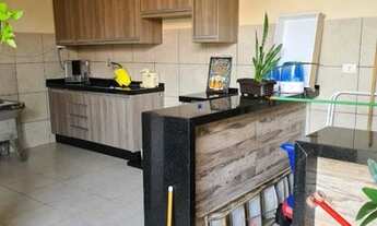 Imagem 2: Casa com 105m², 2 quartos (1suíte) no Residencial Batel