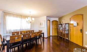 Imagem 6: Apartamento com 3 Dormitórios (2 Suítes), 220m², andar alto, hall social e privativo à ven