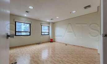 Imagem 2: SP Busines Center, sala comercial com 48m² e 1 vaga de garagem