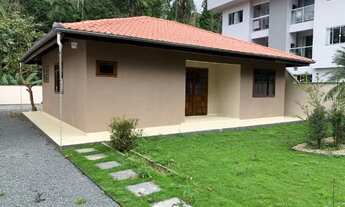 Imagem 2: Linda Residência no Centro de Pomerode - SC