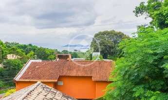 Imagem 6: LM Casa Alto Padrão piscina vista beira Mar Norte no Centro de Florianópolis