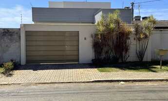 Imagem 3: CASA A VENDA / 3 QUARTOS / 2 SUITES / 3 BANHEIROS / 3 VAGAS / JARDIM MARILIZA / GOIANIA