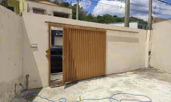 Imagem: Alugo 03 cômodos individual/ quintal grande