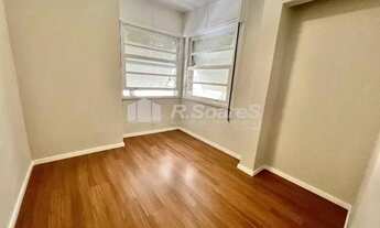 Imagem 7: Apartamento de 02 quartos com 72m² na quadra da Praia do Flamengo!