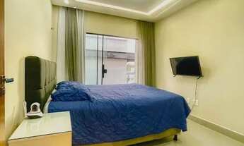 Imagem 6: Condomínio Novo Leblon - Casa Duplex 3/4 sendo 3 suítes de 171 m² e 4 vagas por 1.099.000