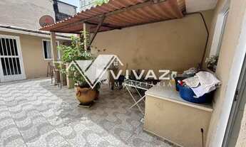 Imagem 2: Casa Duplex com 04 Quartos 03 Banheiros Quintal Área Gourmet Piscina e Garagem