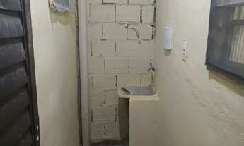 Imagem 5: Alugo Kitnet com cozinha americana e área de serviço