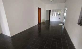 Imagem 5: Imóvel para aluguel possui 139 metros quadrados com 3 quartos em Cristo Rei - Teresina - P