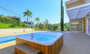 Imagem 7: Casa com 4 dormitórios, sendo 4 suítes para venda na região Granja Viana - Embu das Artes