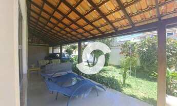 Imagem 5: Casa com 4 dormitórios à venda, 254 m² por R$ 800.000,00 - Itaipu - Niterói/RJ