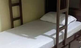 Imagem 5: Quarto 2 beliches e banheiro