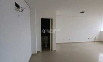 Imagem 5: SALA COMERCIAL Galpão / depósito com aluguel por R$1.775 /mês