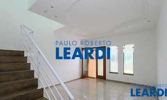 Imagem: SOBRADO - PARQUE SÃO LUCAS - SP