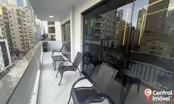 Imagem 2: Apartamento Reformado e Mobiliado a 1 Quadra do Mar | 159 m²