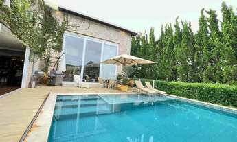 Imagem: CASA PARA LOCAÇÃO COM 4 SUÍTES ESPAÇO