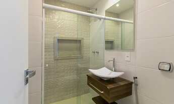 Imagem 7: Apartamento para venda possui 80 metros quadrados com 2 quartos em Copacabana - Rio de Jan