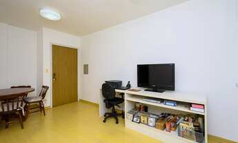 Imagem 3: Apartamento venda possui 46 m com 1 quarto sacada vista muito sol Porto Alegre Centro His