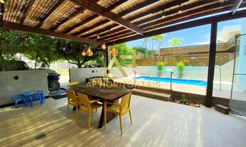 Imagem 2: Casa com piscina em condomínio fechado, com 4 quartos, sendo 1 suíte, no Mosqueiro