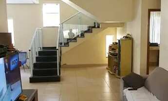 Imagem 5: Sobrado Padrão para Venda em Setor Jaó Goiânia-GO