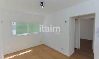 Imagem: Compacto e bem localizado em Pinheiros na