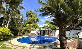 Imagem: Casa com 5 suítes à venda, 310 m² por