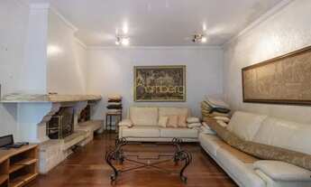 Imagem 5: Casa de Vila em Rua Fechada Na Chácara Monte Alegre. Casa com 4 Dormitórios Sendo 2 Suítes