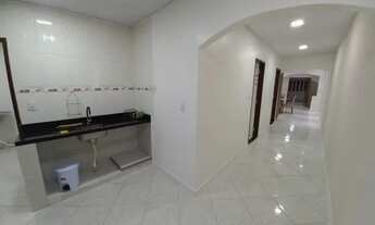 Imagem 4: Flores com 3 quartos em Via Pública ( Beija Flor