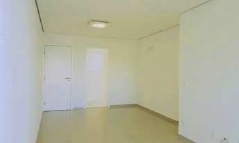 Imagem 5: Atrás Mercado Vianense 85m2 3qts 1st Porcelanato Banheiros e Cozinha c/Armários 2vgs - fun