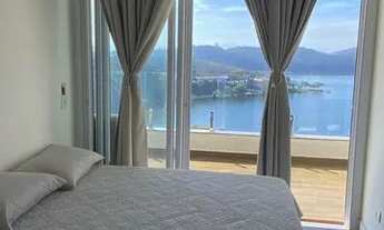 Imagem 4: Casa condômino em frente à represa