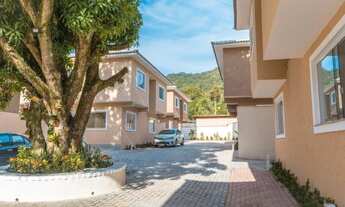 Imagem: Casa 2 quartos (suites) em belo condomínio