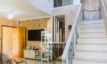 Imagem: CASA ASSOBRADADA COM 4 DORMITORIOS, 1 SÚITE