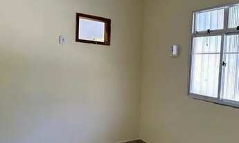 Imagem 3: Casa confortável com muito quintal