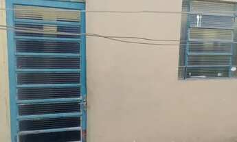 Imagem 6: Quartos com banheiros e pia