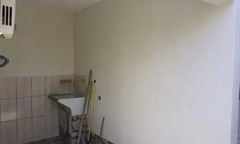 Imagem 7: Sobrado com 3 dormitórios, 2 banheiros, sala ampla