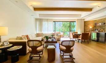 Imagem: Vila Nova. Em prédio cobiçado e totalmente